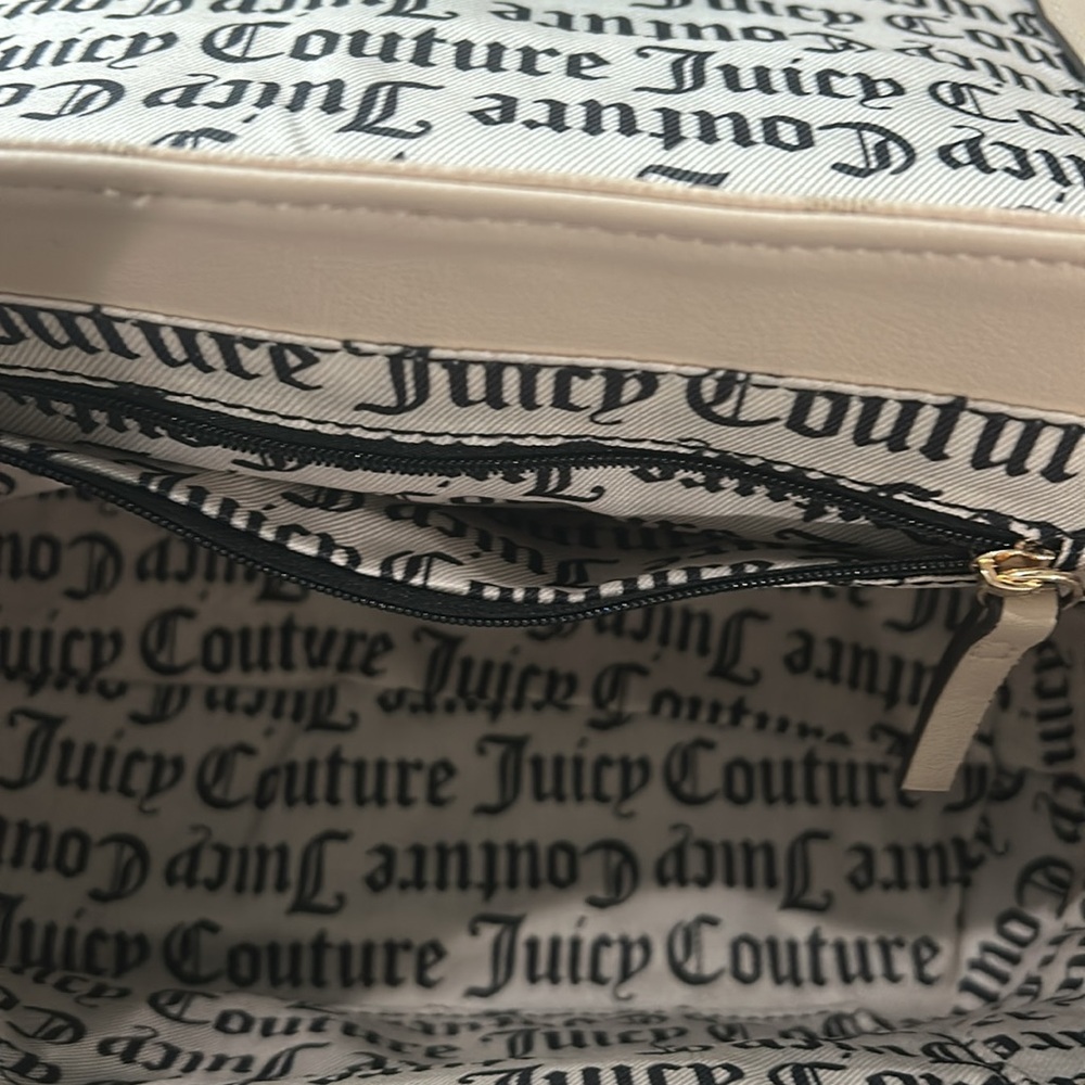 Juicy Couture NWT Shoulder Bag. - Picture 6 of 8
